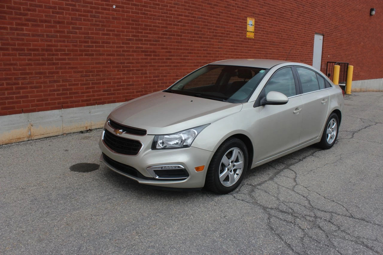 2015 Chevrolet Cruze 1LT Image principale