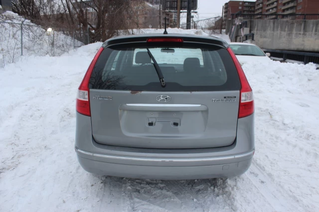 Hyundai Elantra GLS 2012