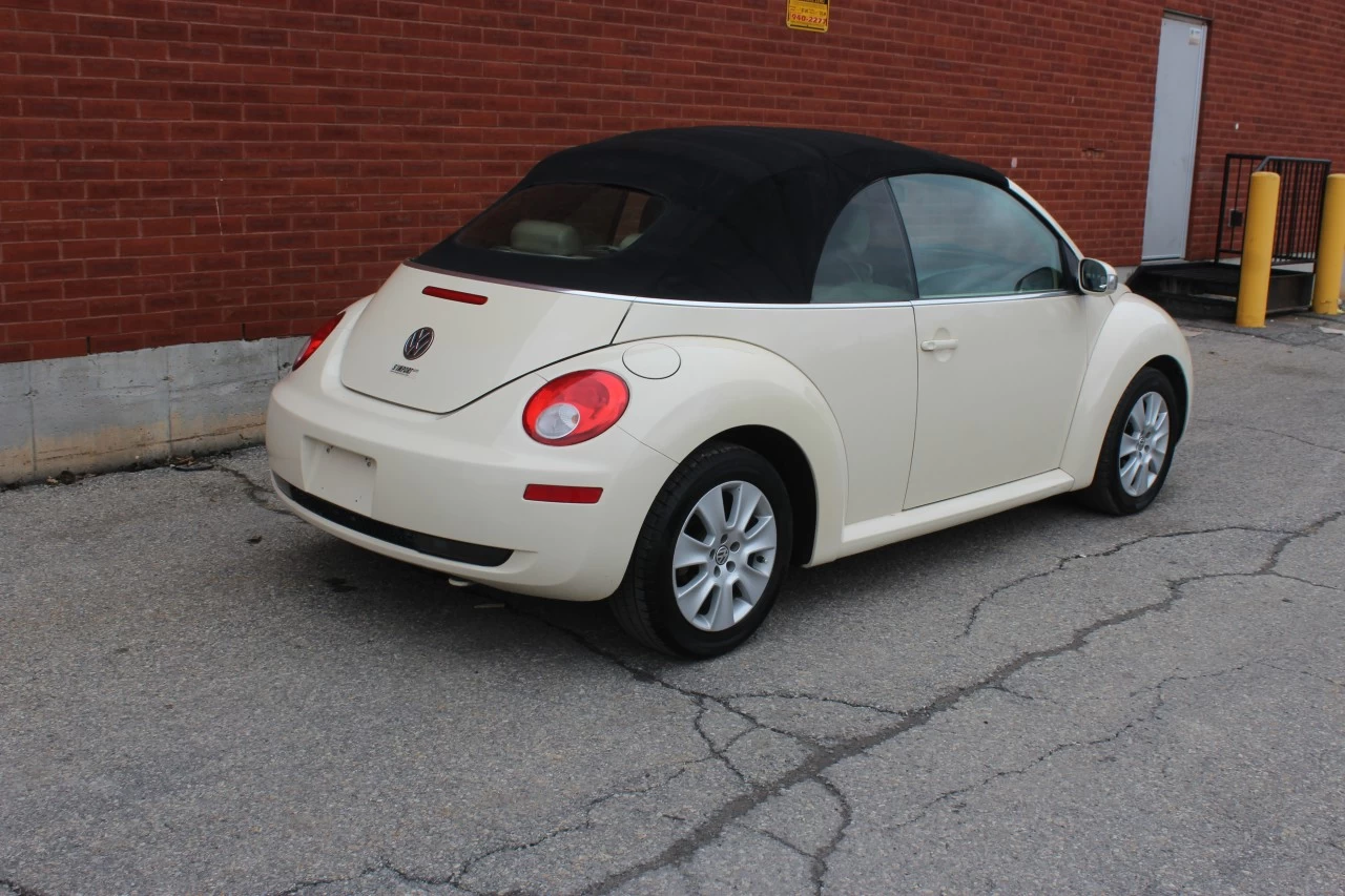 2009 Volkswagen New Beetle Convertible Comfortline Image principale