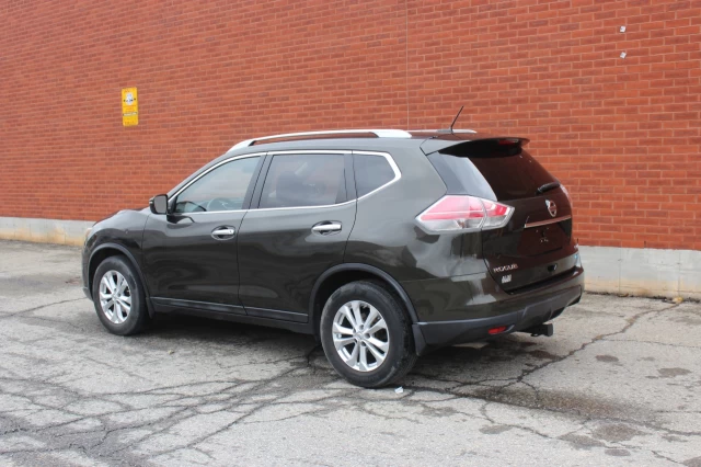 Nissan Rogue SV 2014