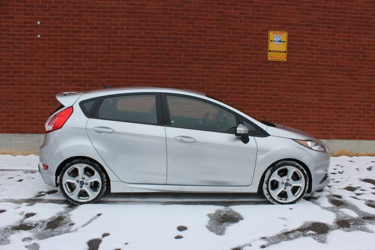 2014 Ford Fiesta ST Main Image