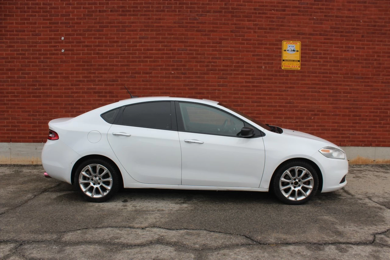2016 Dodge Dart Limited Image principale