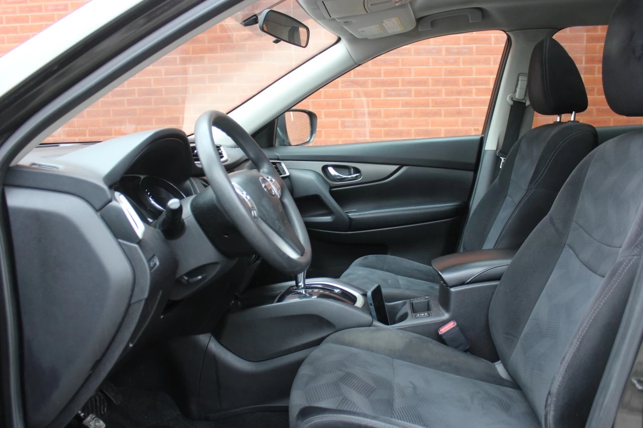 2014 Nissan Rogue SV Image principale