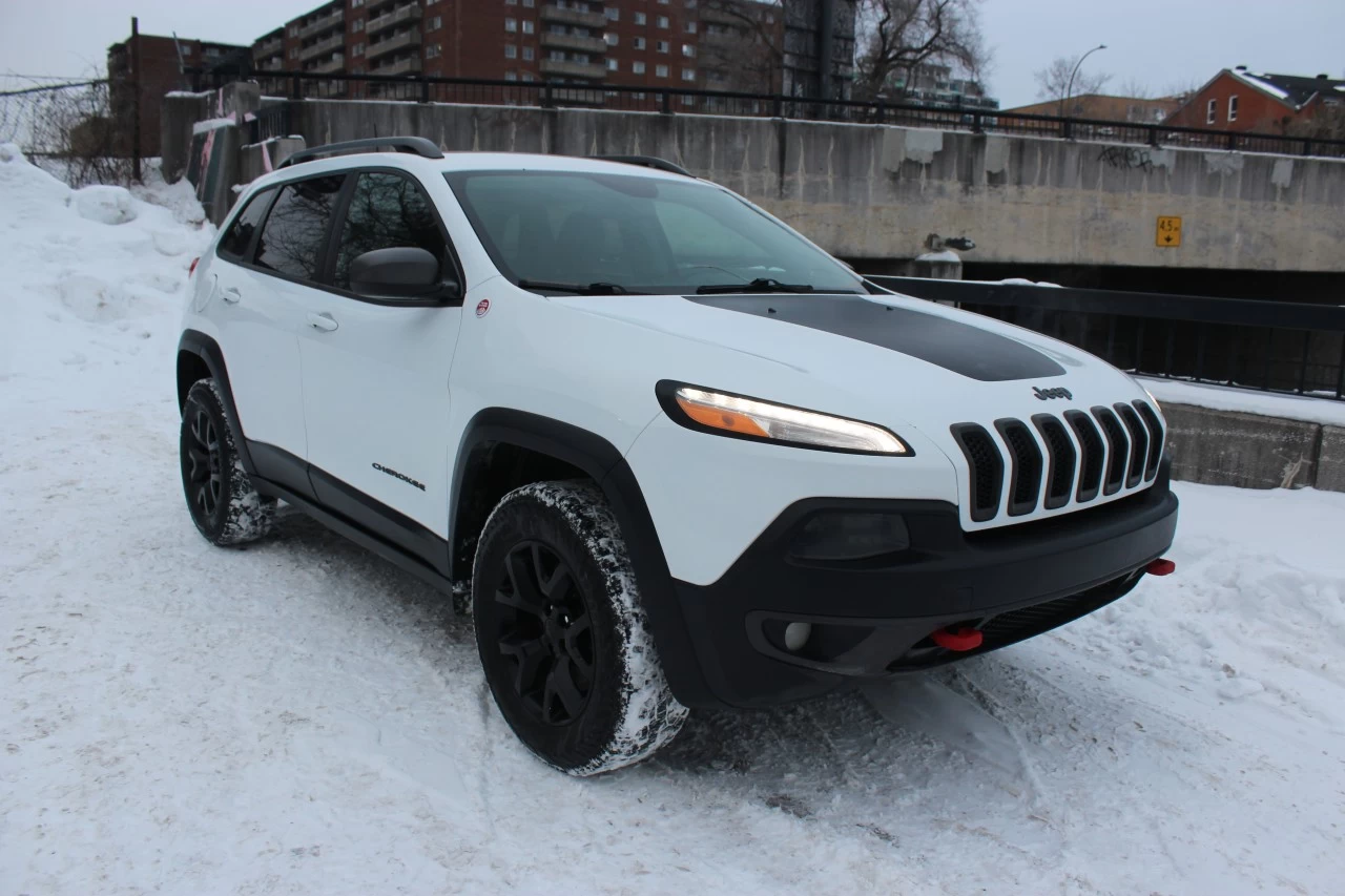2016 Jeep Cherokee Trailhawk Image principale
