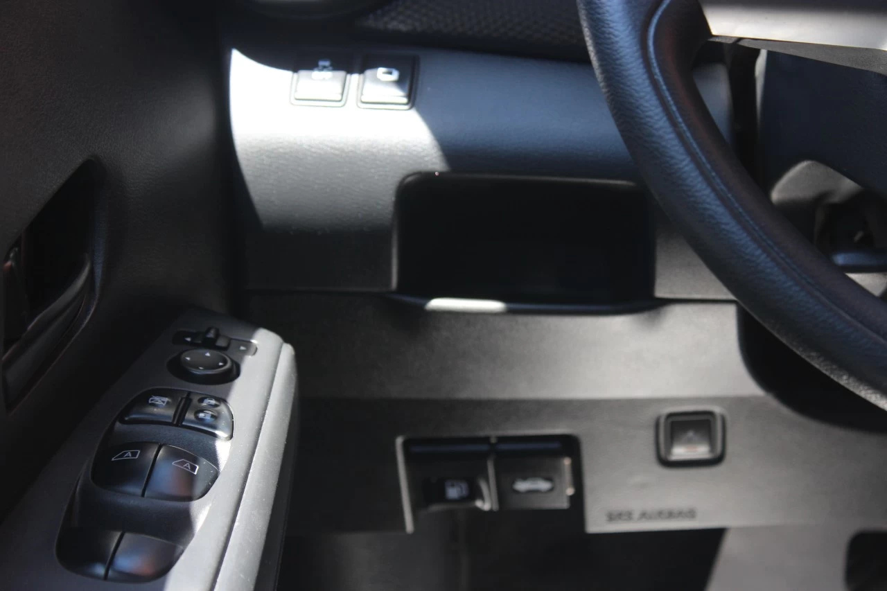 2019 Nissan Kicks S Image principale
