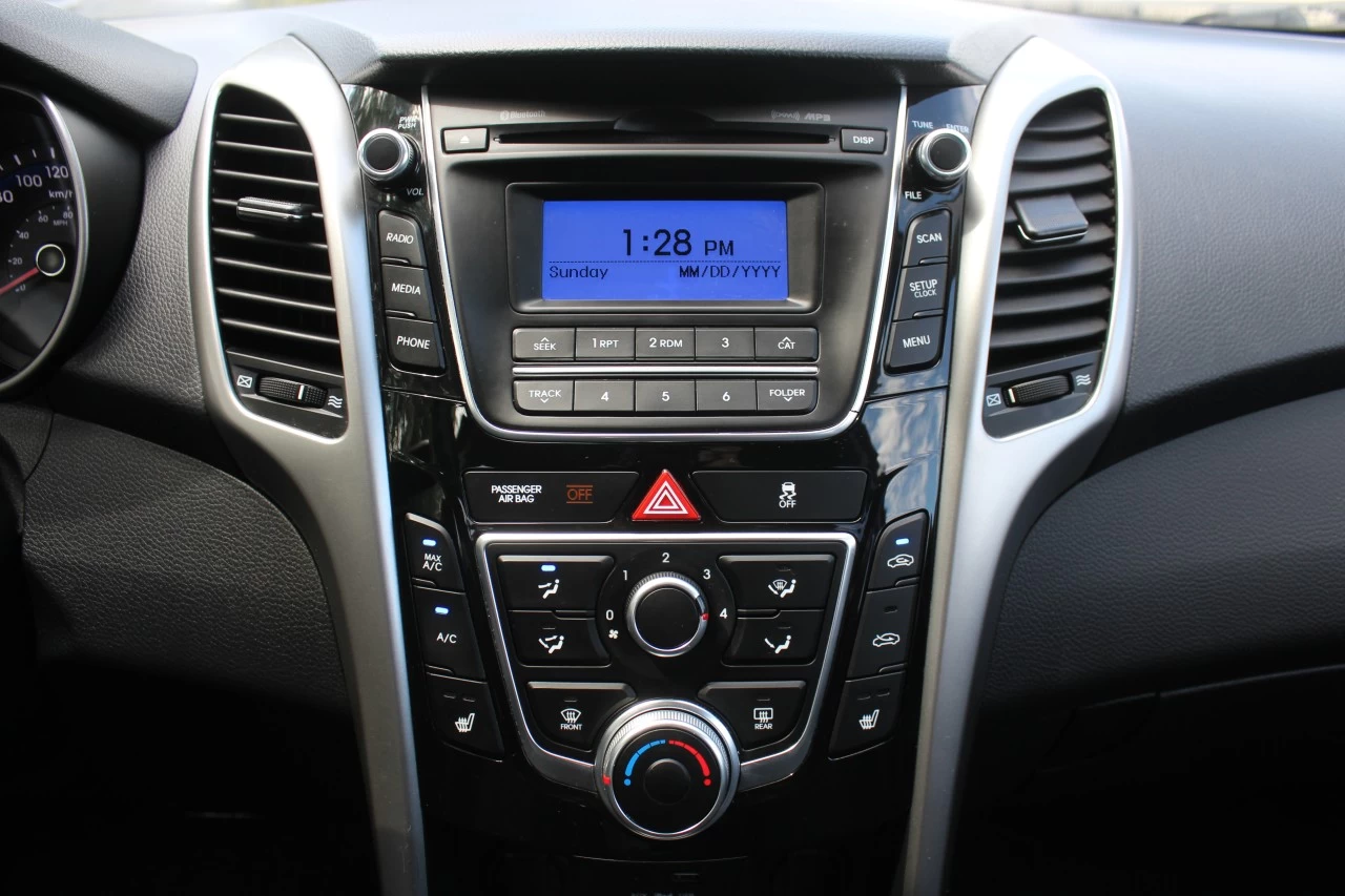 2016 Hyundai Elantra GT GL Image principale