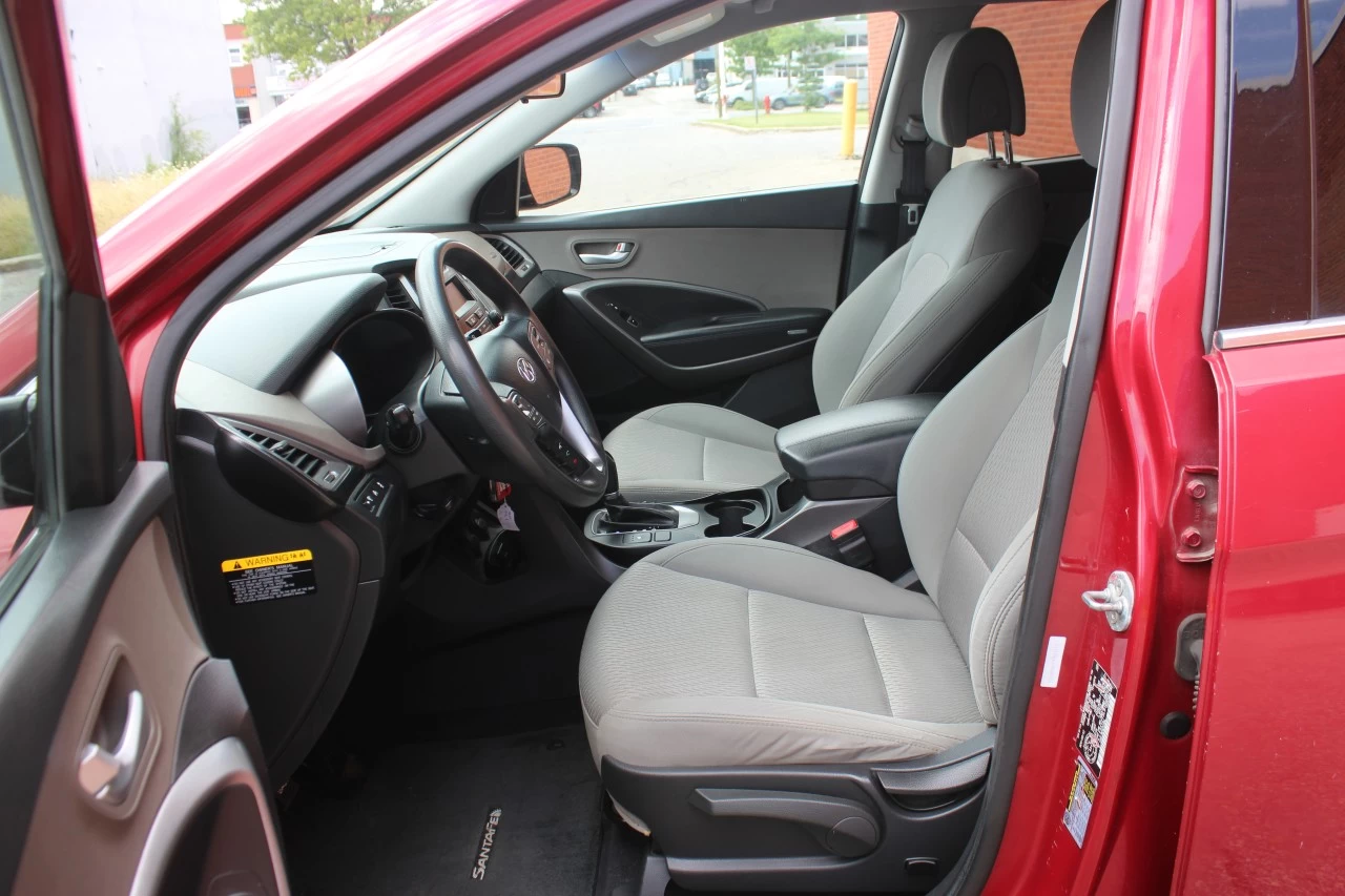 2013 Hyundai Santa Fe FWD 4dr 2.4L Auto Image principale