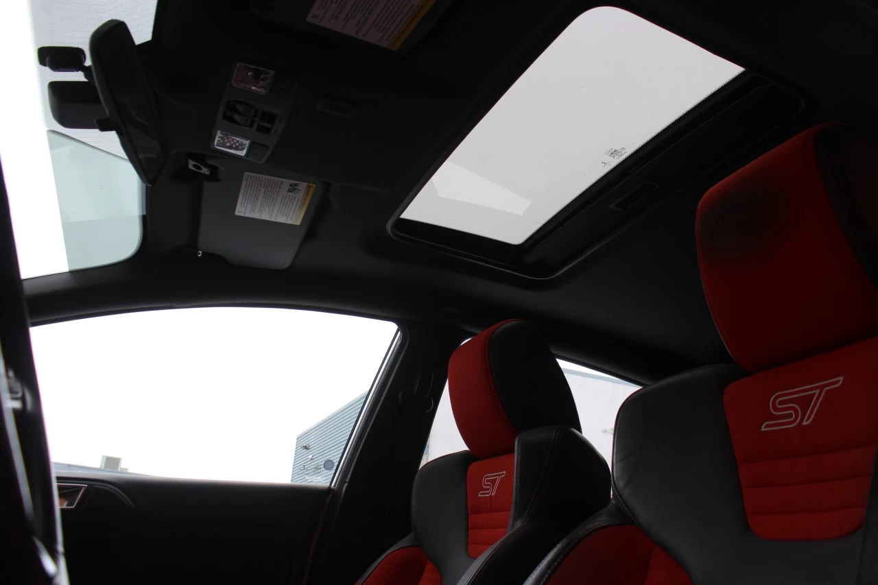 2014 Ford Fiesta ST Main Image