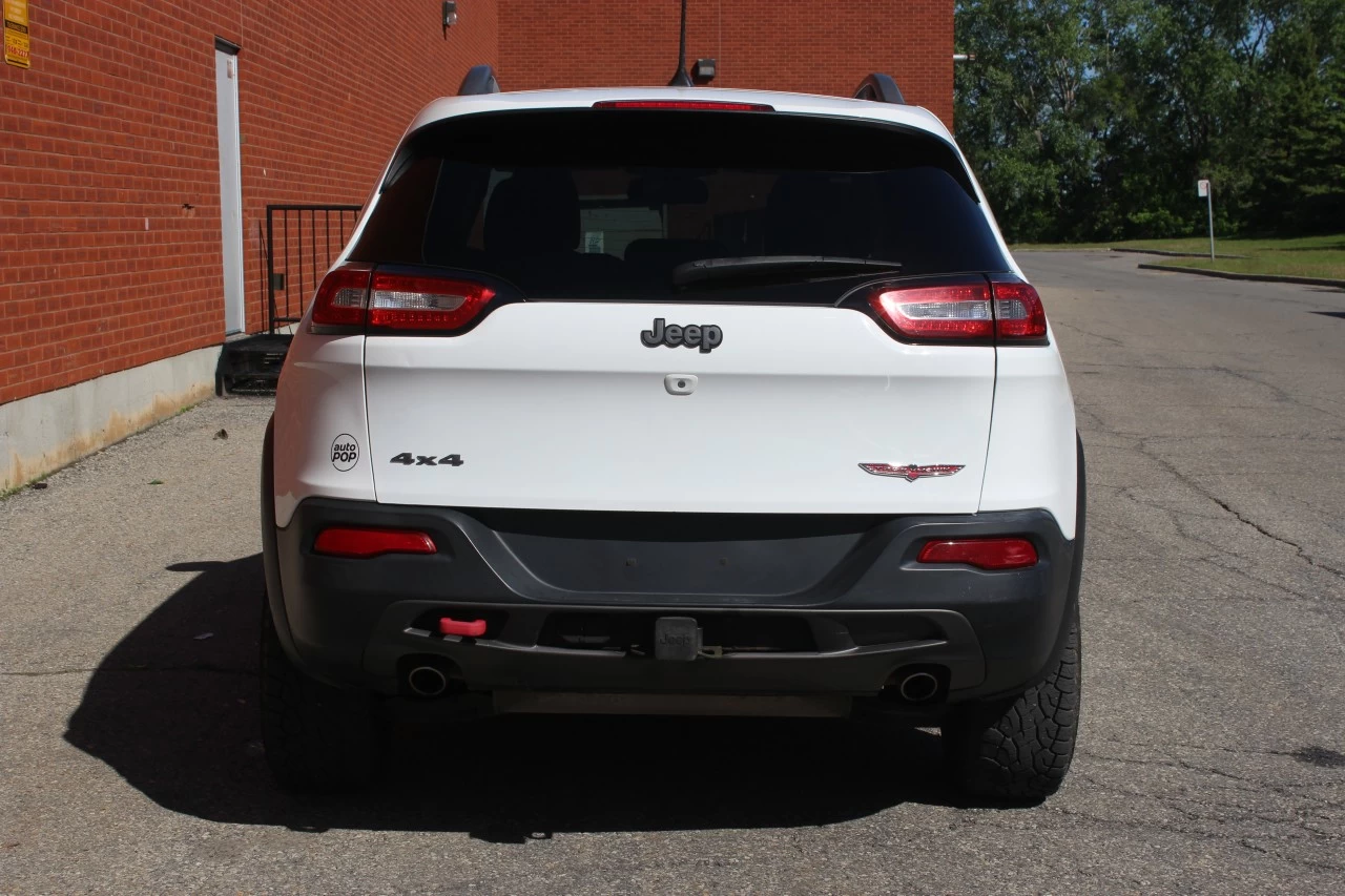 2016 Jeep Cherokee Trailhawk Image principale
