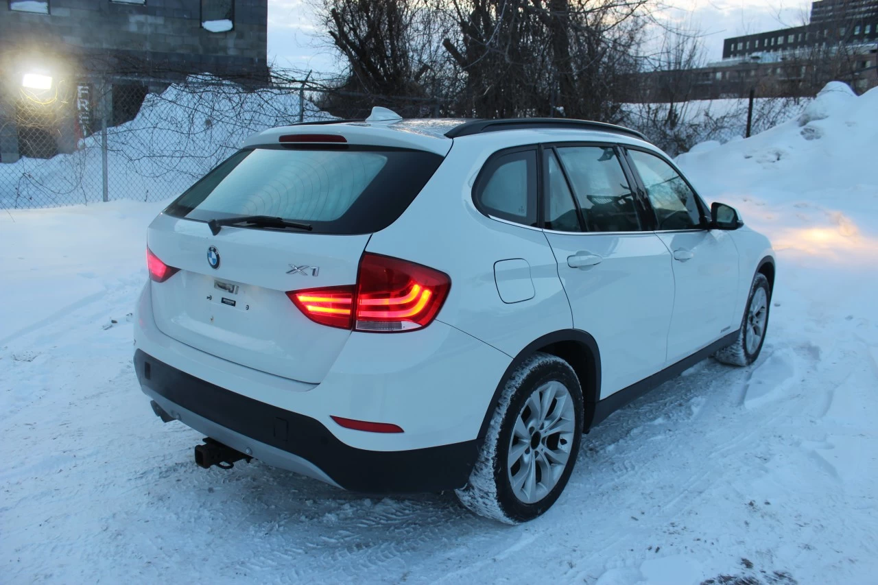 2013 BMW X1 28i Image principale
