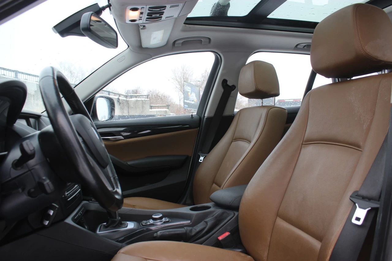 2012 BMW X1 28i Image principale