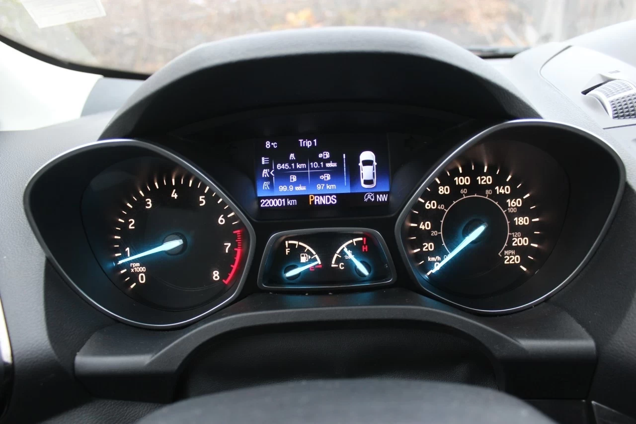 2017 Ford Escape Titanium Image principale