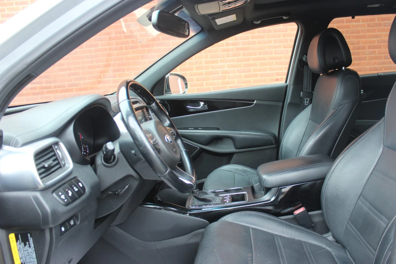 2016 Kia Sorento 3.3L Main Image
