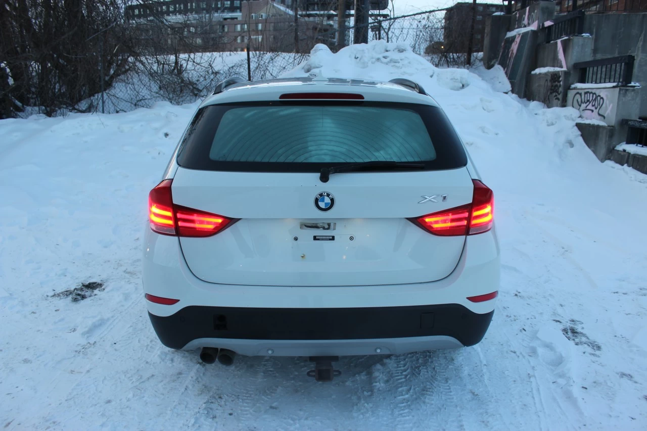 2013 BMW X1 28i Image principale