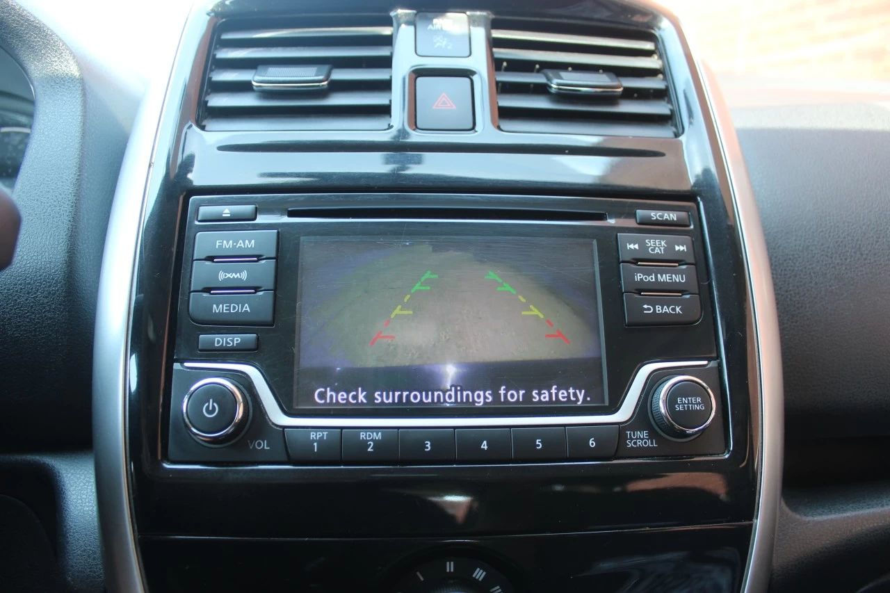 2017 Nissan Versa Note SV Image principale