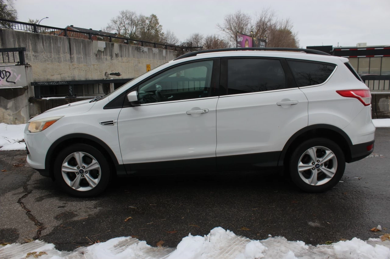 2014 Ford Escape SE Image principale