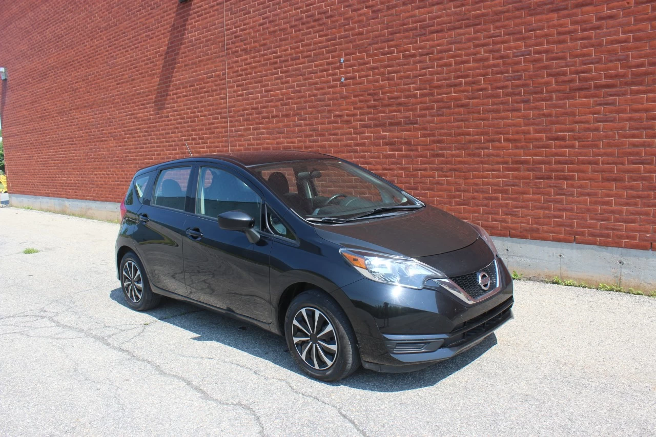 2017 Nissan Versa Note SV Image principale