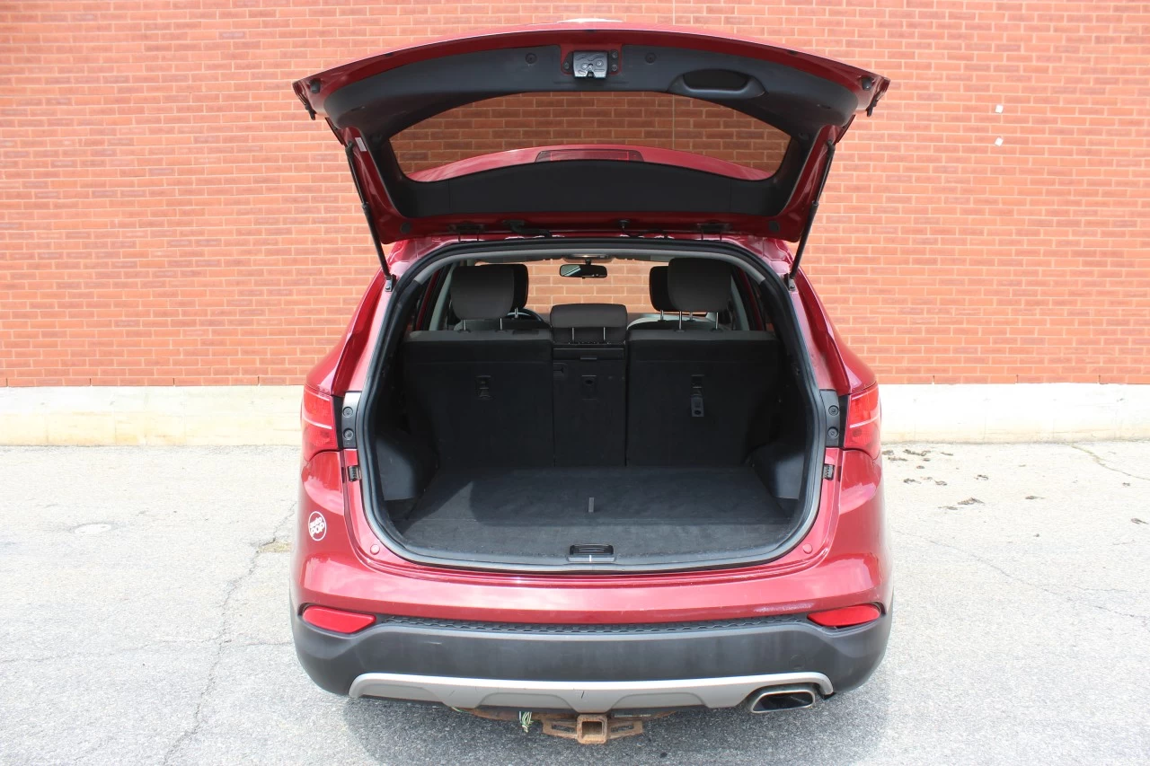2013 Hyundai Santa Fe FWD 4dr 2.4L Auto Image principale