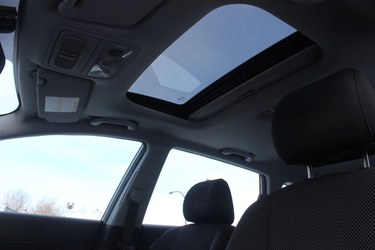 2012 Hyundai Elantra GLS Image principale