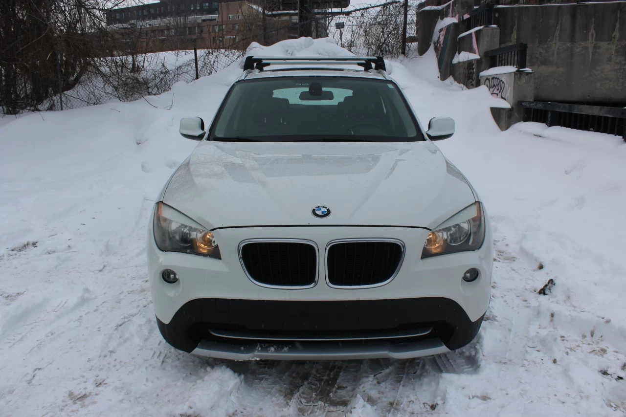 2012 BMW X1 28i Image principale