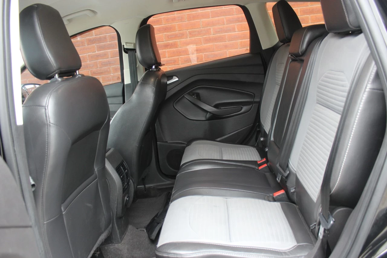 2018 Ford Escape SE Image principale