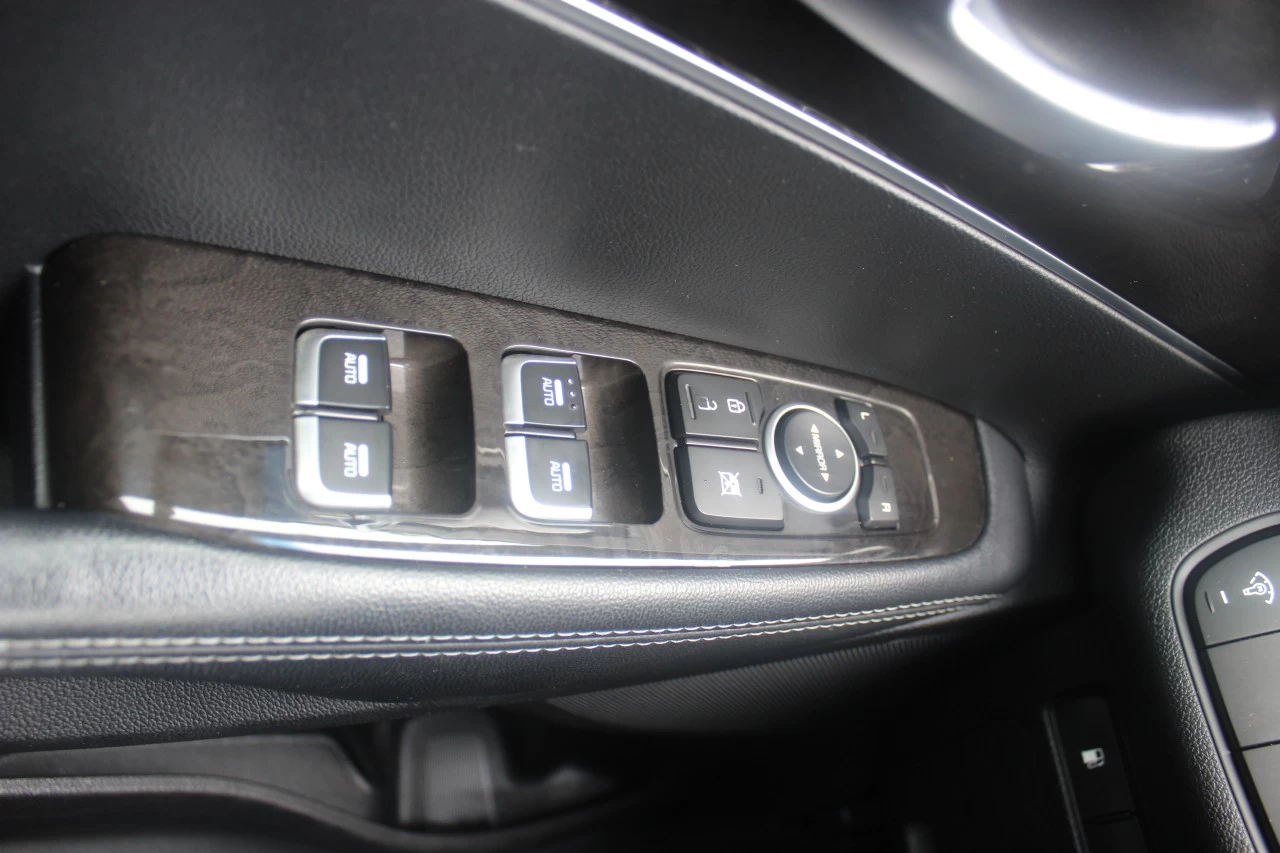 2016 Kia Sorento 3.3L LX+ Main Image