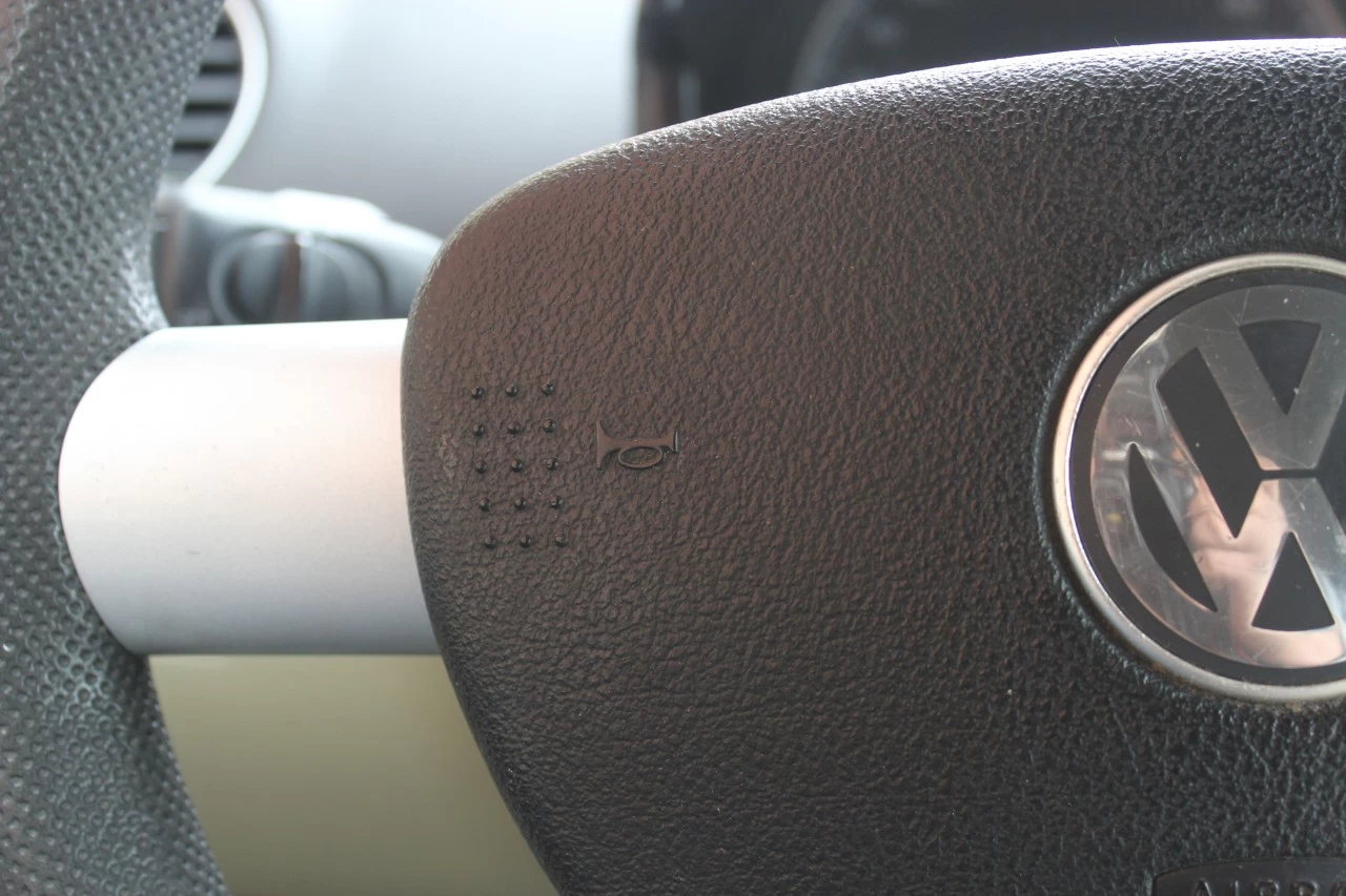 2009 Volkswagen New Beetle Convertible Comfortline Image principale