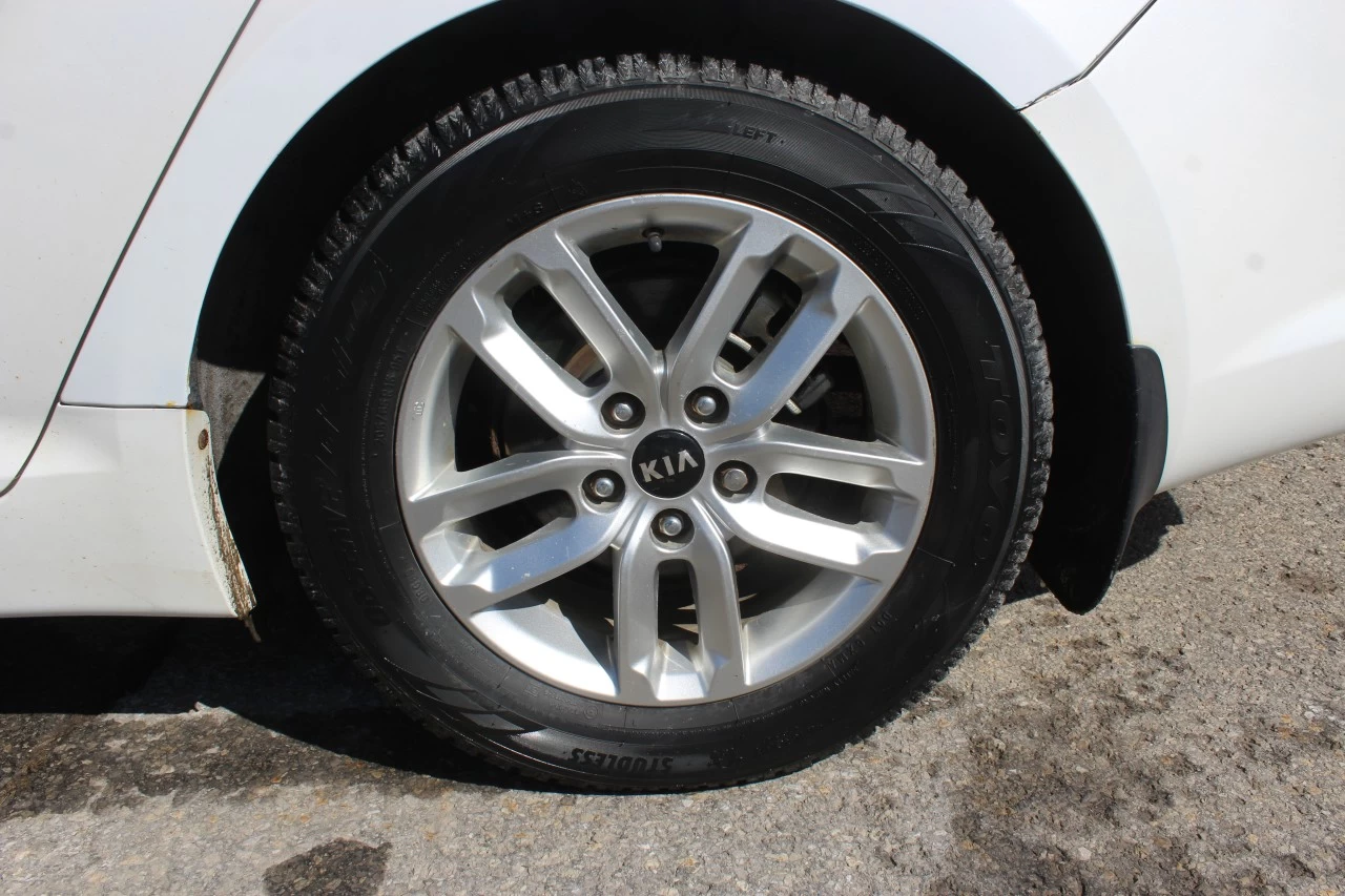 2013 Kia Optima LX Image principale