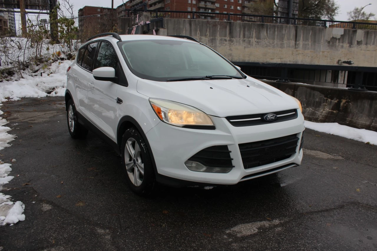 2014 Ford Escape SE Image principale