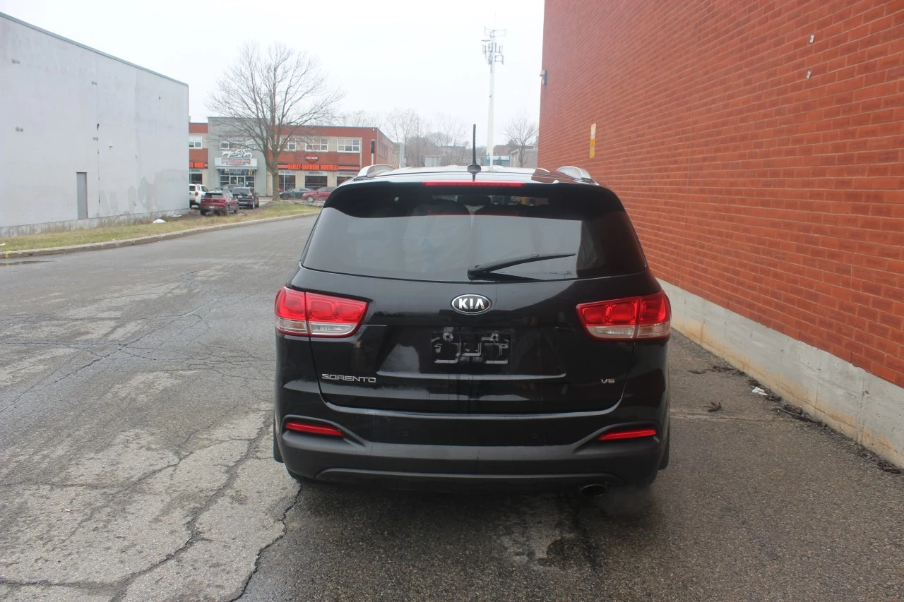 2016 Kia Sorento 3.3L LX+ Main Image