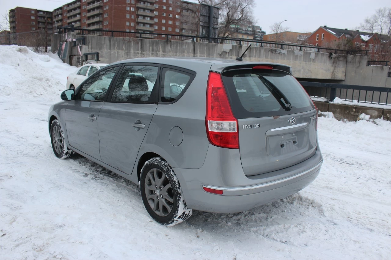 2012 Hyundai Elantra GLS Image principale