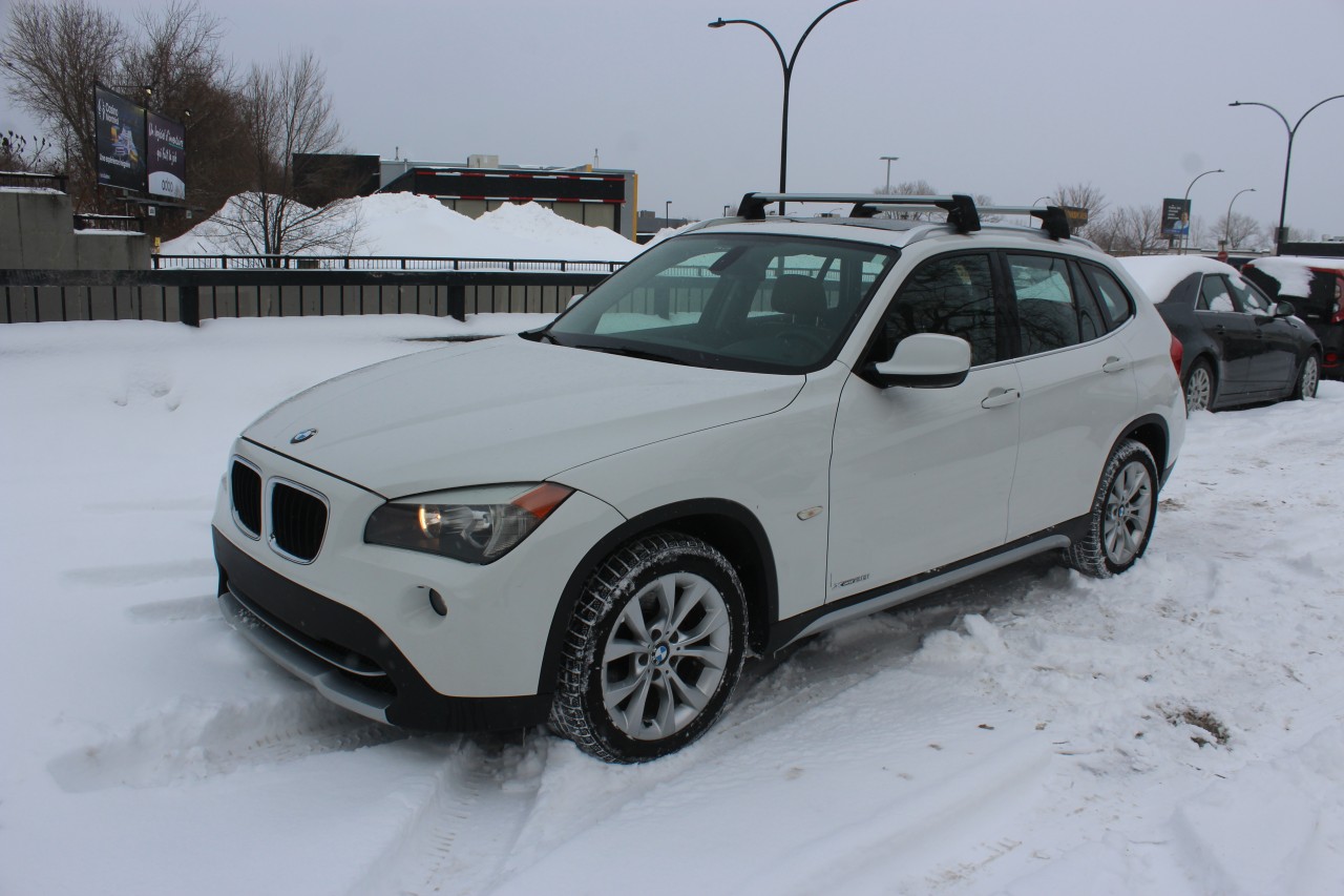 BMW 2012 X1 28i